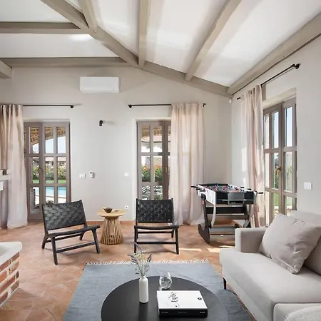 Villa Rustic Seseli With A Pool In Istria Sveti Lovrec Pazenaticki